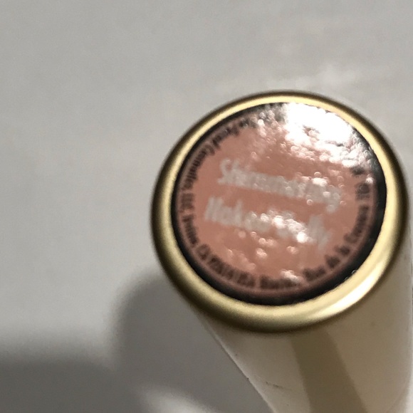 Too faced lipstick 💄 - Picture 10 of 11